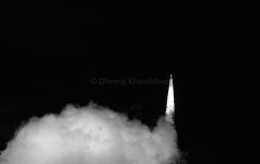 G48cs6JawAAcG0q.jpg