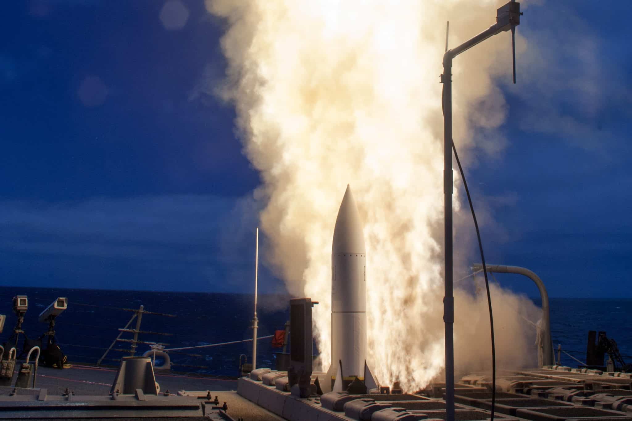 www.navalnews.com