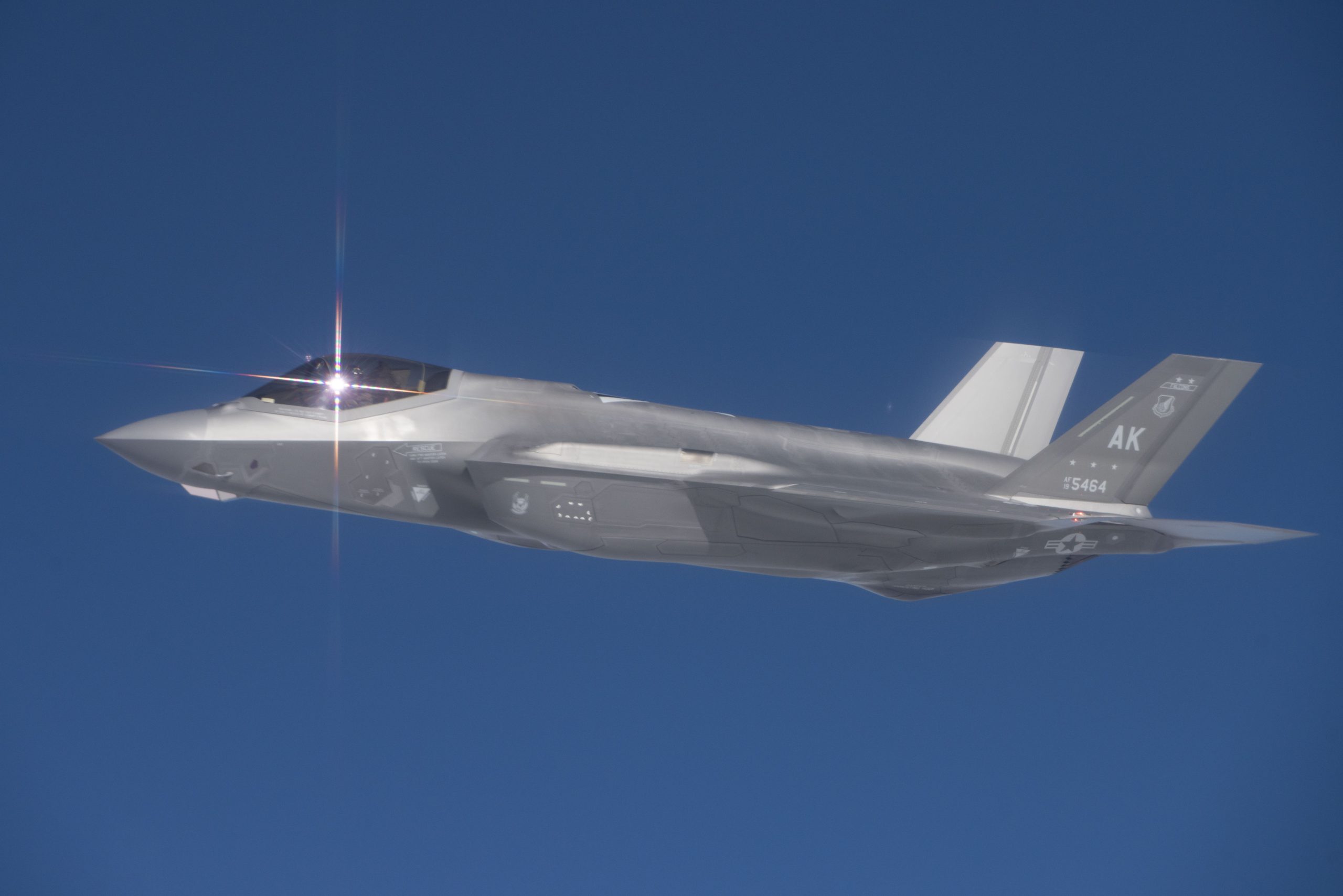 www.airandspaceforces.com