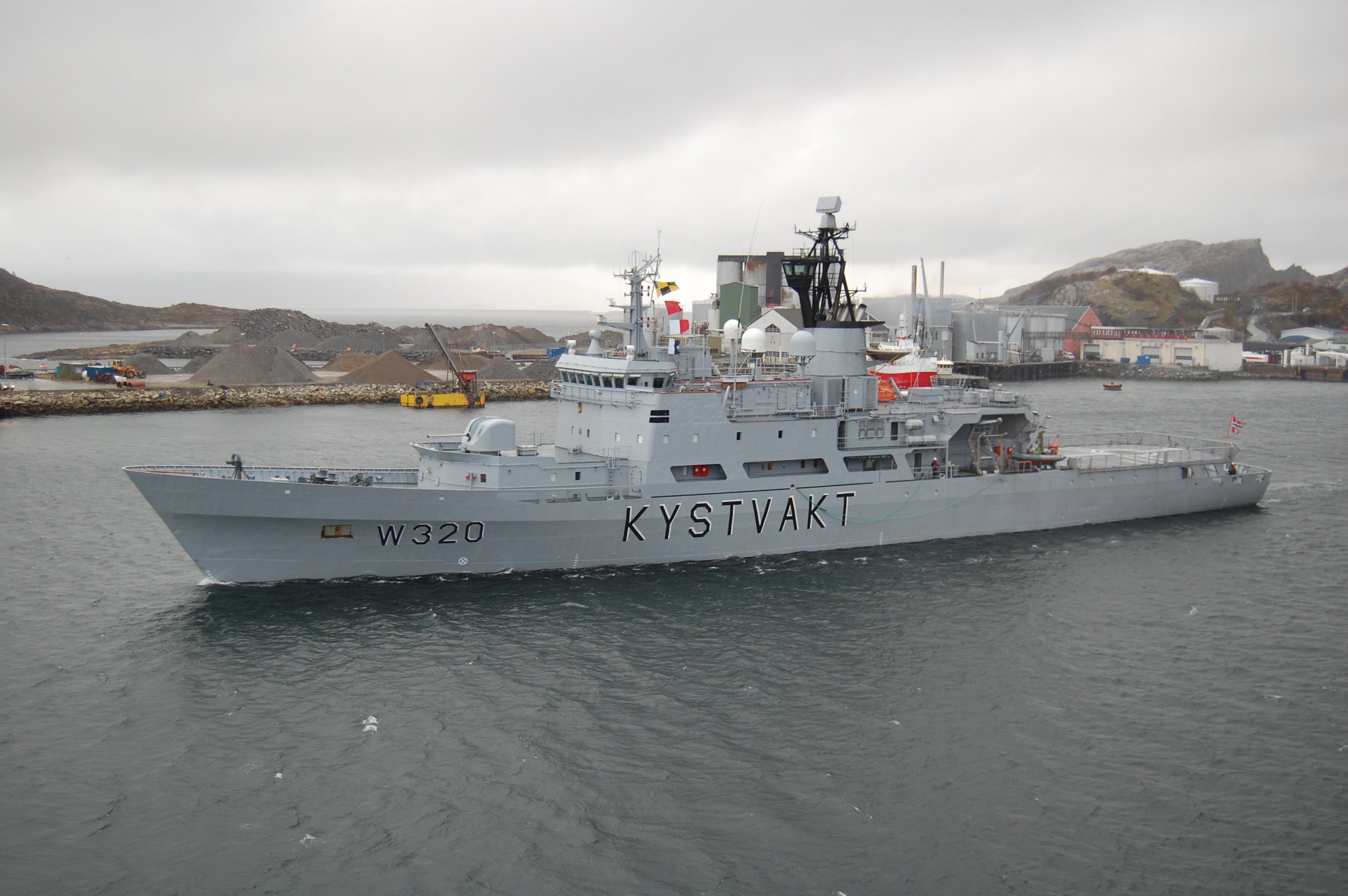 KV_Nordkapp_in_Bod%C3%B8_1.JPG