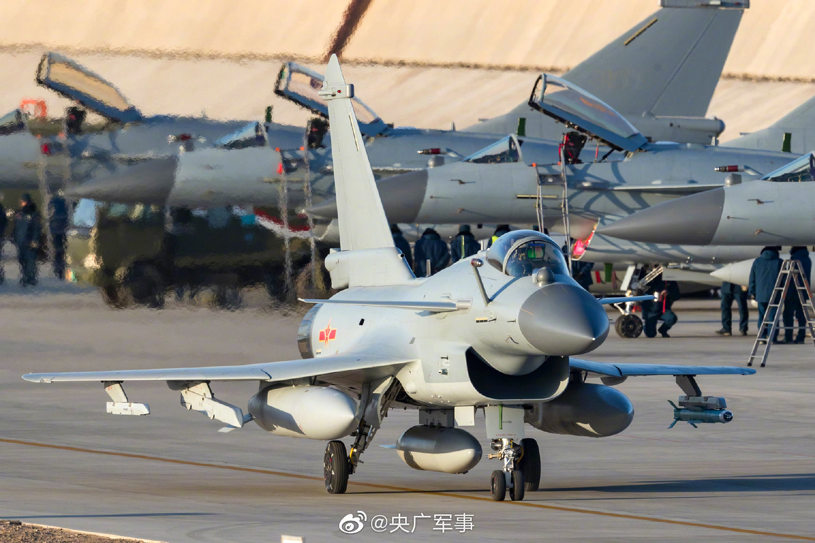 oXoV1bb.jpg