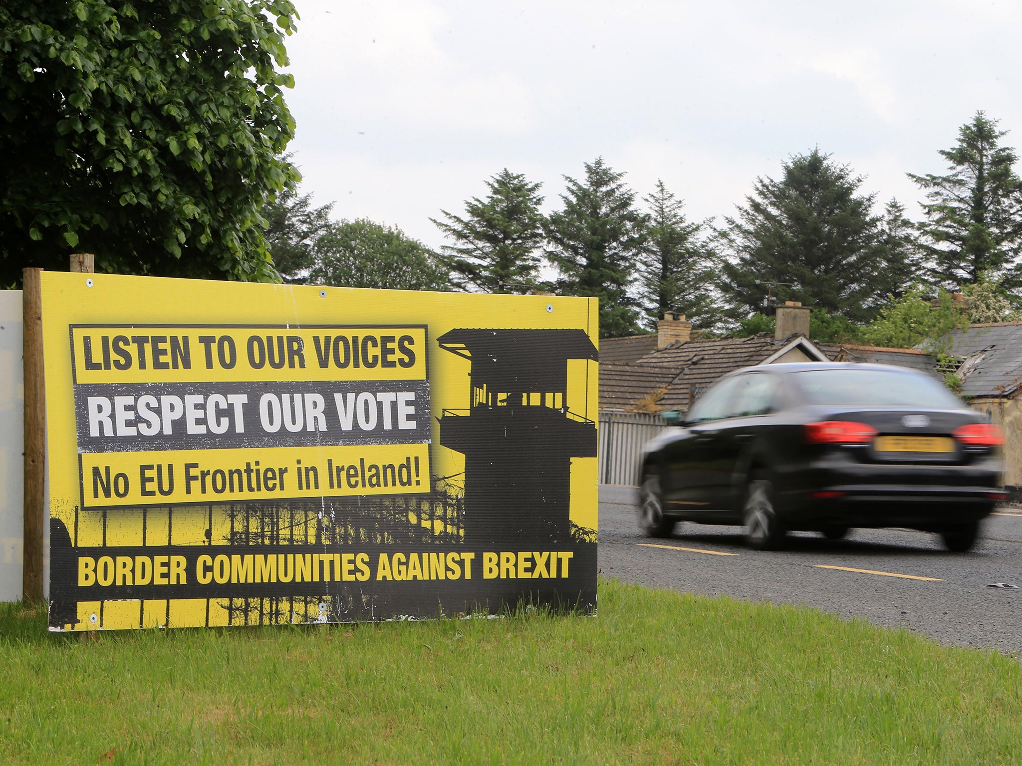 irish-border-brexit.jpg