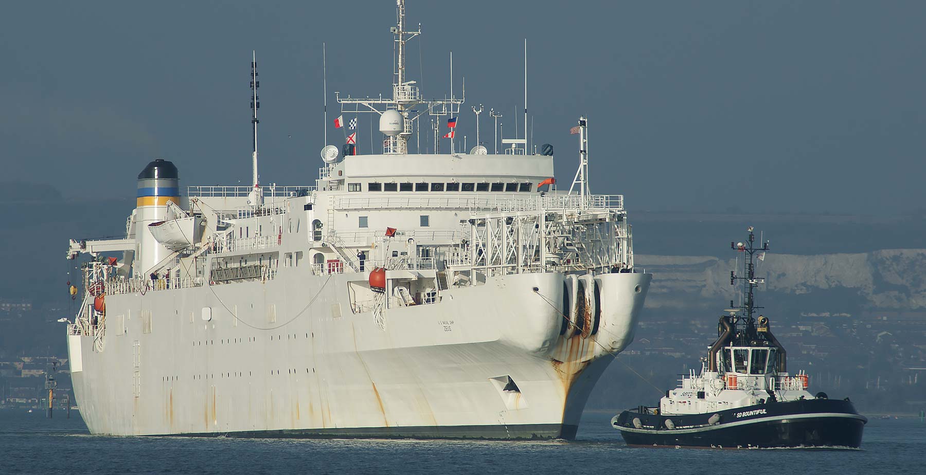 USNS-Zeus-Portsmouth-2015.jpg