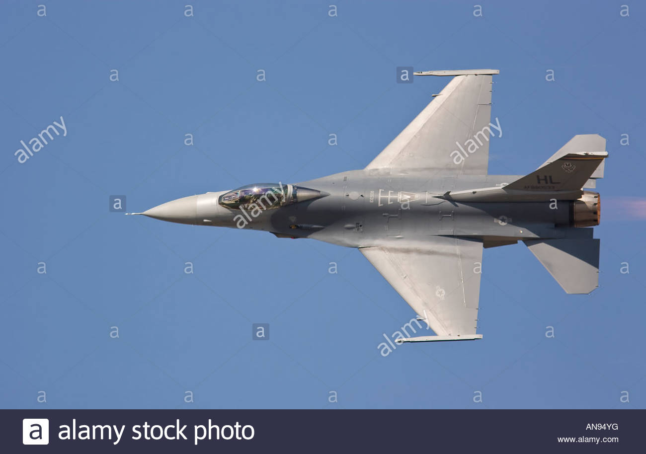 f-16-fighting-falcon-viper-top-side-view-AN94YG.jpg