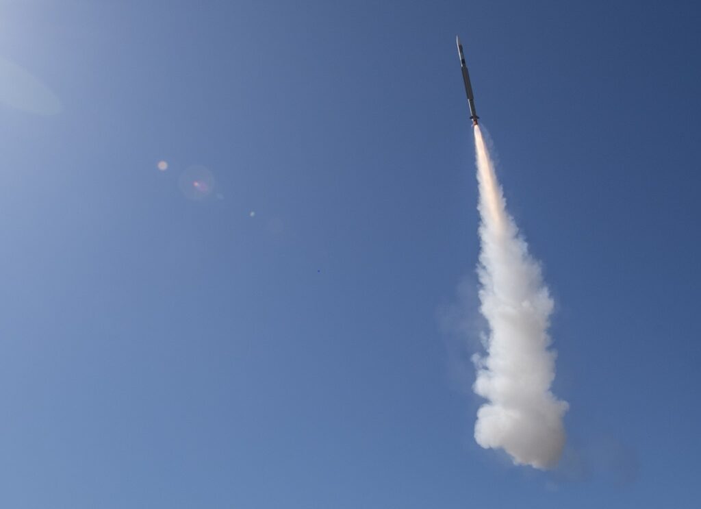 CAMM-ER-firing-front-view_cut-1024x743.jpg