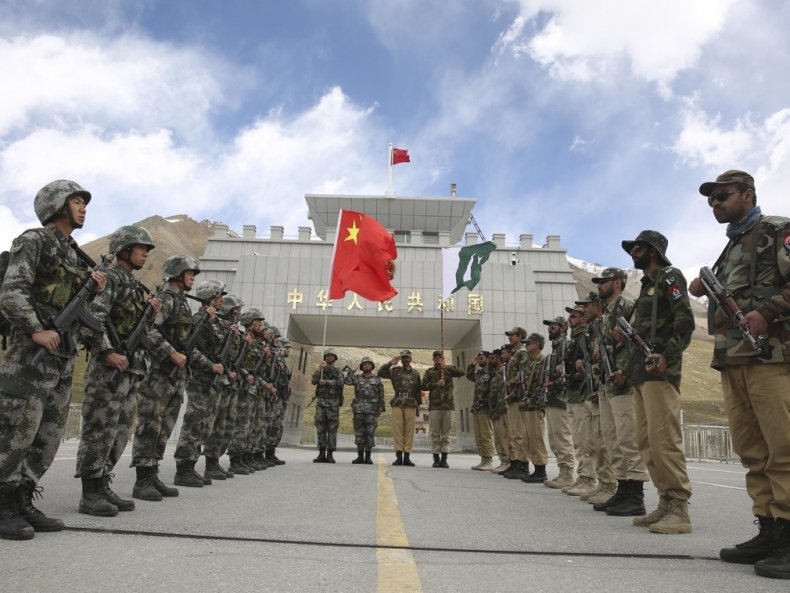 china, pakistan, border, guards