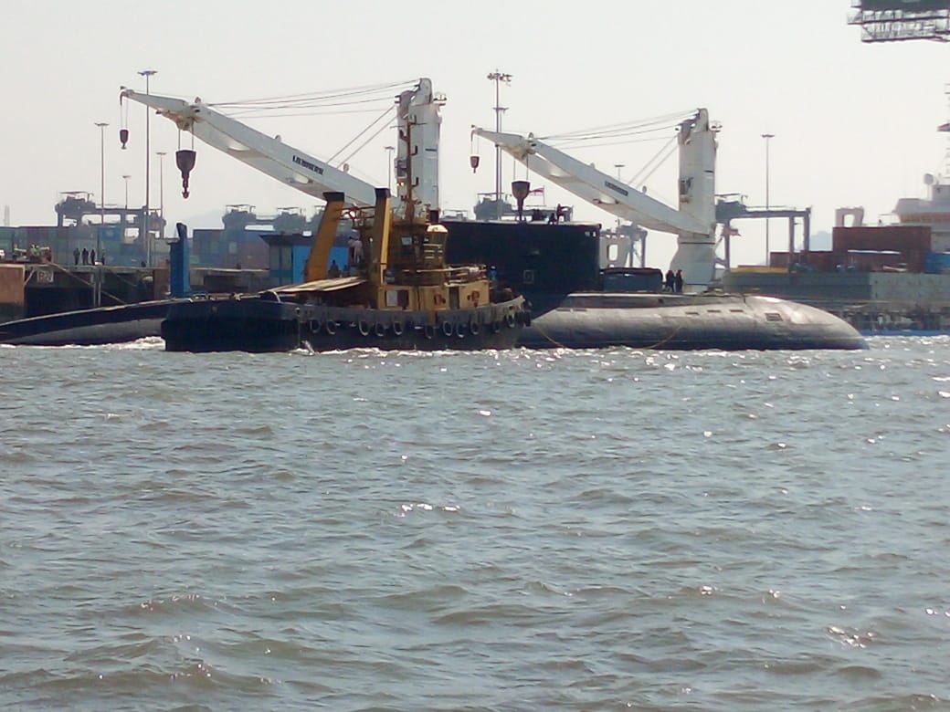 Shishumar and Sindhughosh Class of Submarines : Pictures and ...